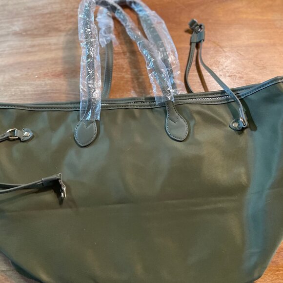 Threaded Pear Tote or Handbag  Carry On Olive Green New Without Tags Length:11" - Picture 2 of 13